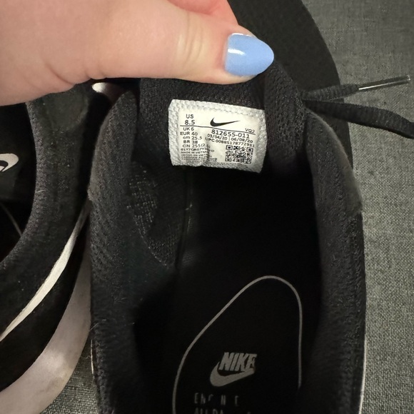 Nike Tanjun Women’s Running Shoes - Picture 8 of 11